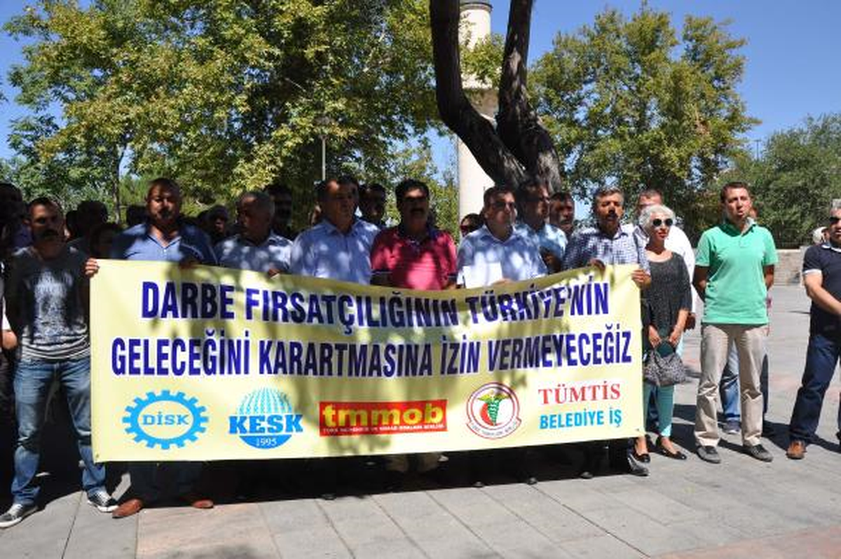Gaziantep\'te Stk\'lardan Fetö Soruşturması Protestosu