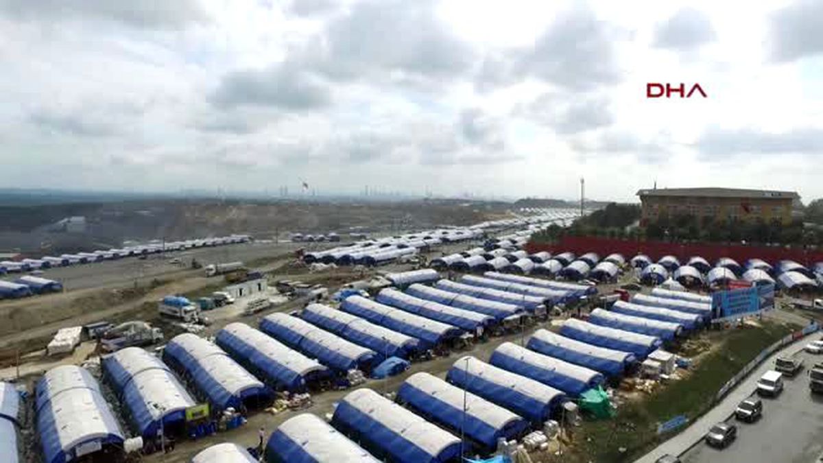Havadan Görüntülerle Sultangazi\'de Dev Kurban Satış ve Kesim Merkezi