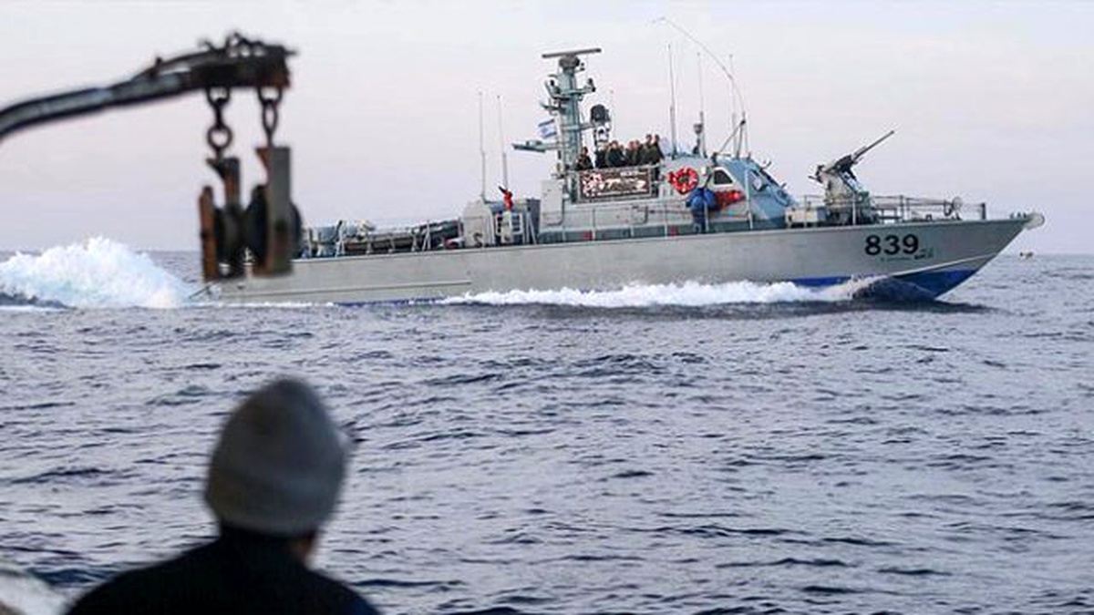 İsrail\'den Filistinli Balıkçılara Gözaltı