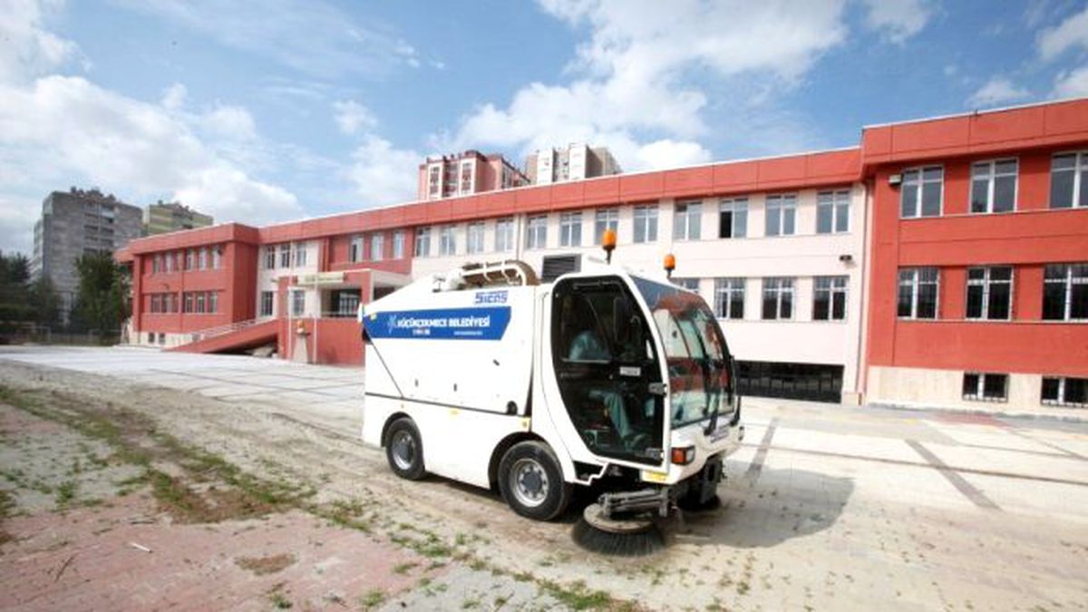 Küçükçekmece\'deki Okullar Yeni Eğitim Öğretim Yılına Hazır