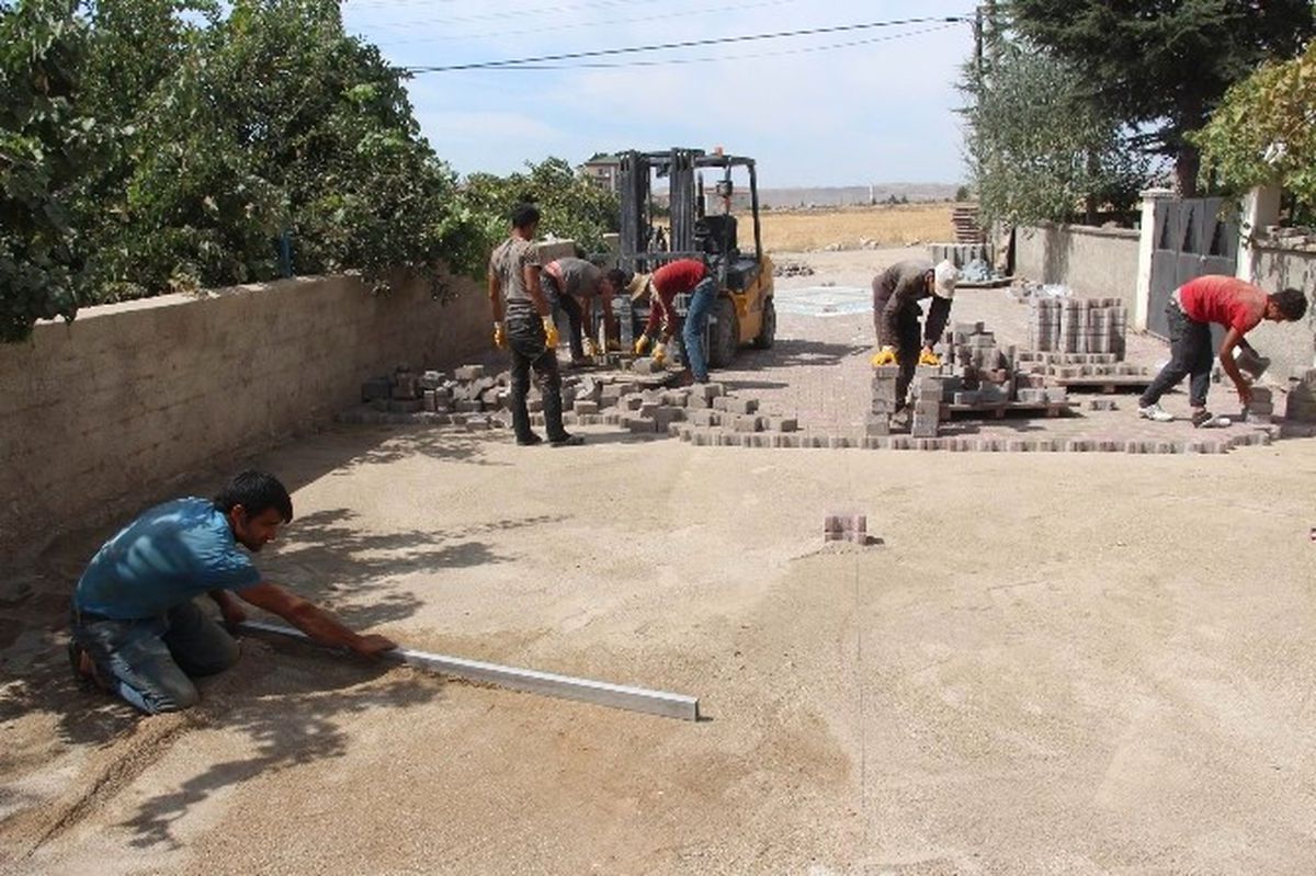 M. Asım Köksal Mahallesinde Parke Çalışması