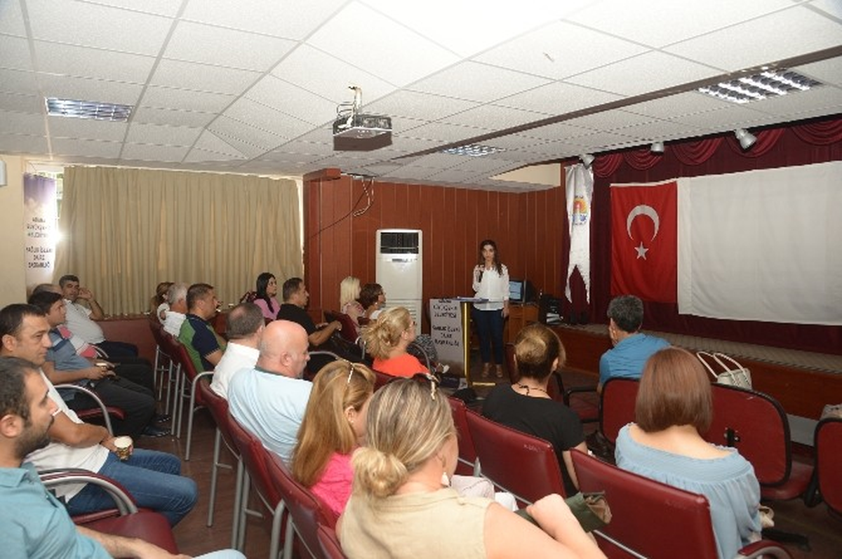 Öğretmenlere, "Toplumsal Değerler" Semineri