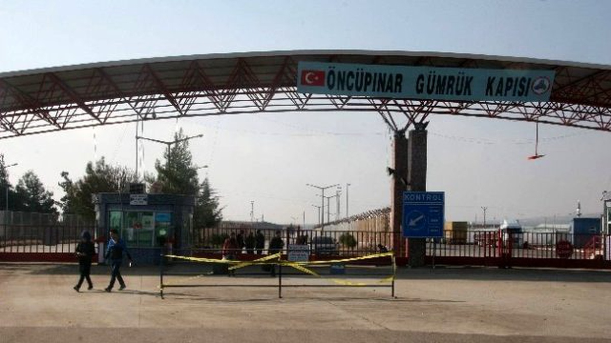 Öncüpınar Sınır Kapısı\'ndan Bayram Geçişlerine Yasak