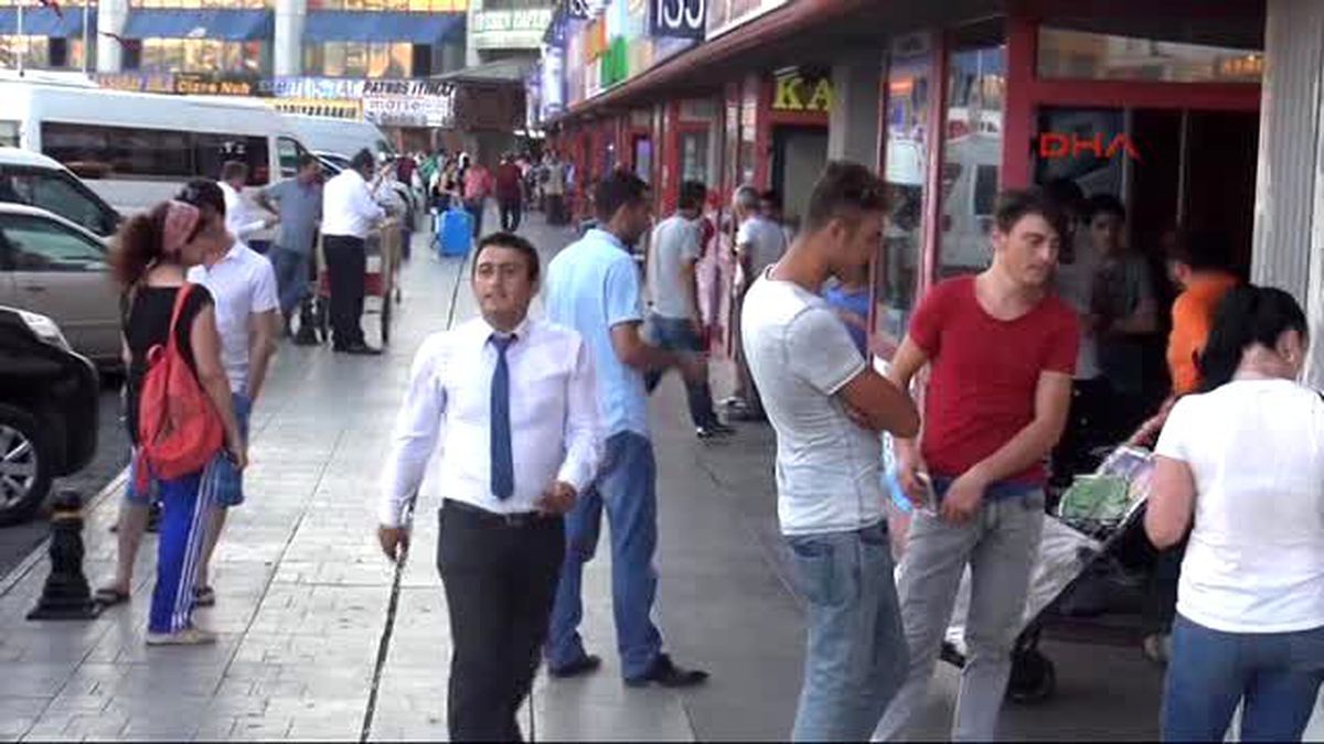 Otogarda Bayram Yoğunluğu Başladı