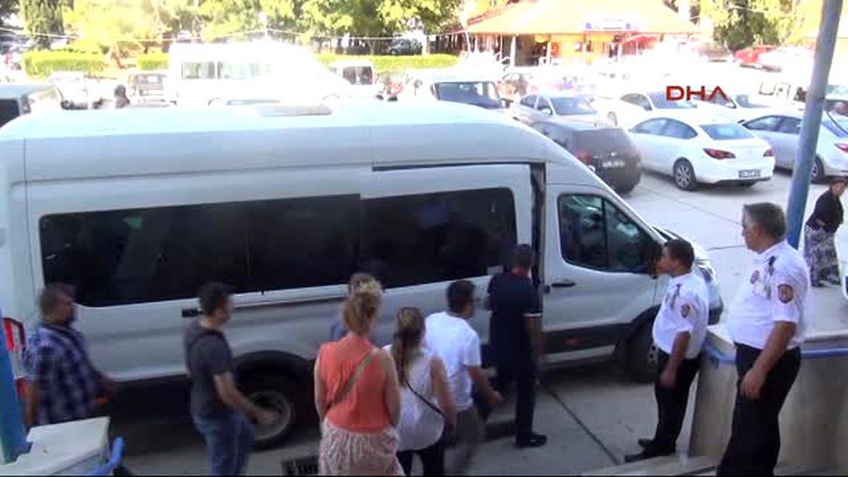 Reyhanlı\'da Hücre Evinde Işid\'li 10 Yabancı Yakalandı