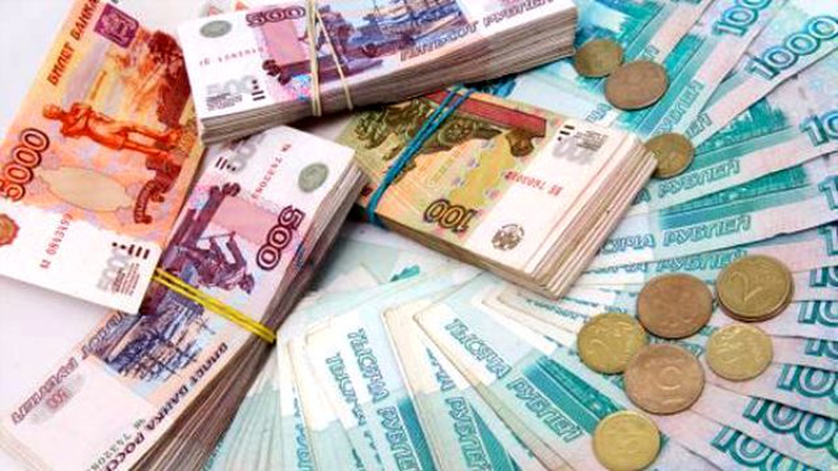 Rus Bankaları İlk Sekiz Ayda 537 Milyar Ruble Kar Elde Etti"
