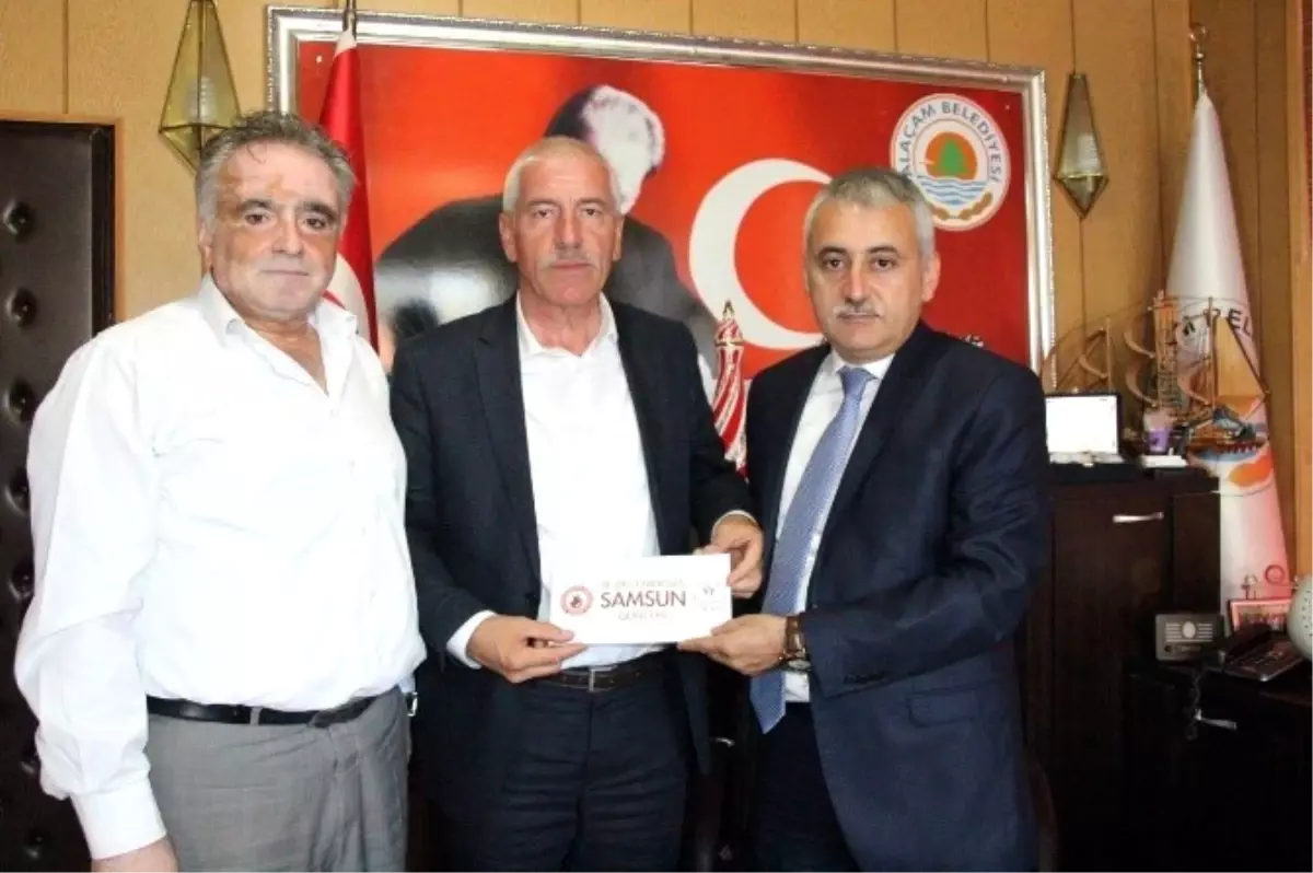 Sadef\'ten Başkan Uyar\'a Davetiye