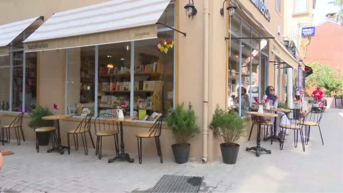 Semt Kitapçılığına 'Babil' Nefesi