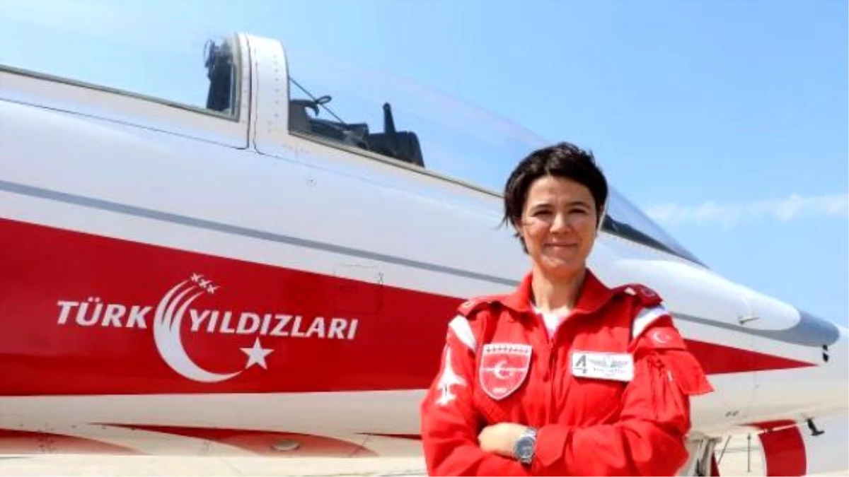 Türk Yıldızları\'na Kadın Komutan