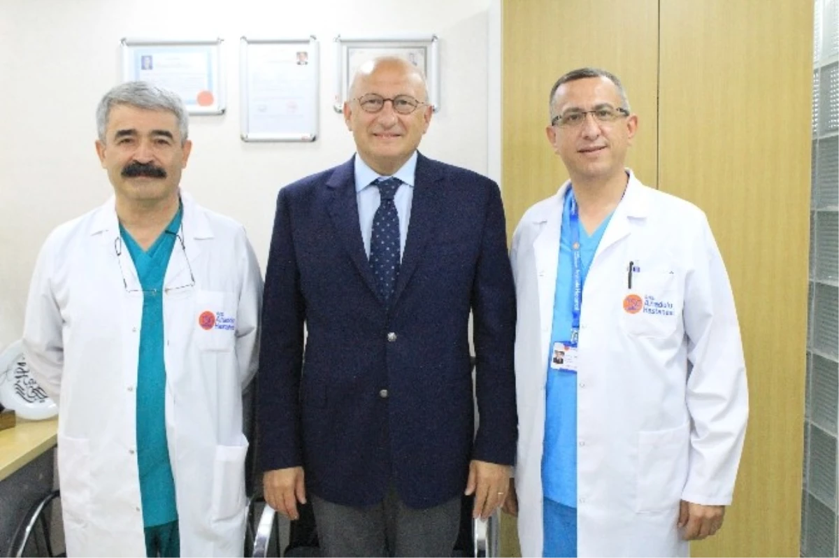 Vekil Çakızöer\'den Özel Eskişehir Tsg Anadolu Hastanesi\'ne Ziyaret