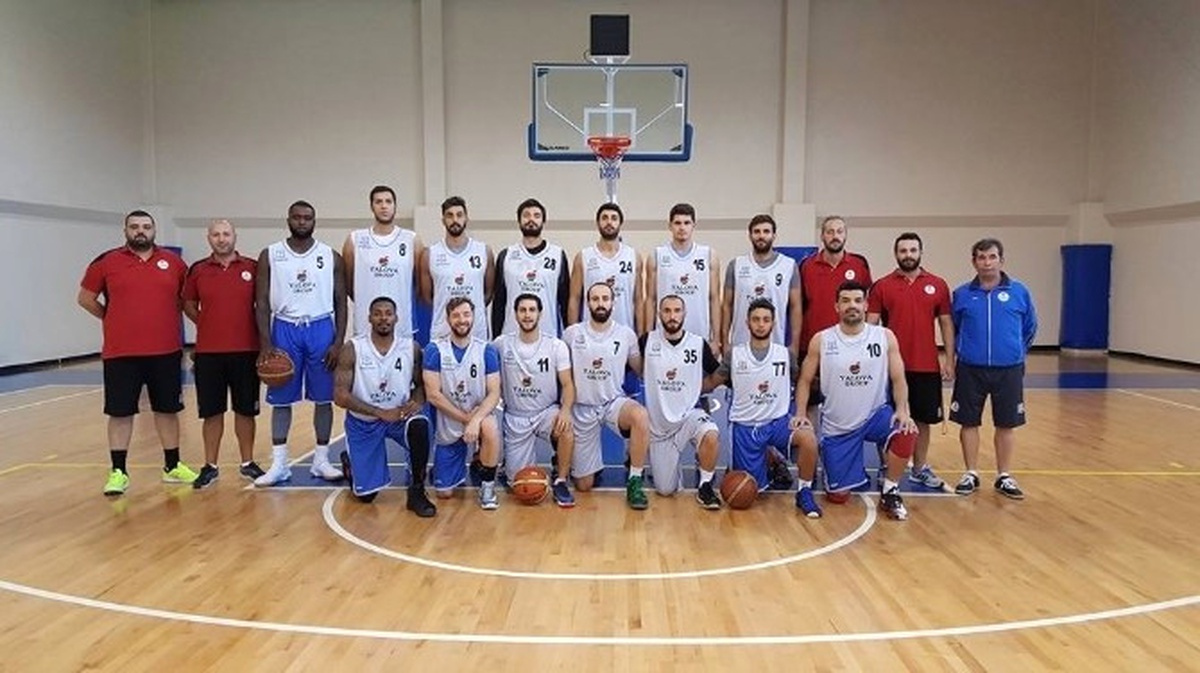 Yalova Group Belediyespor Topuk Yaylası\'nda Kamp Yapıyor