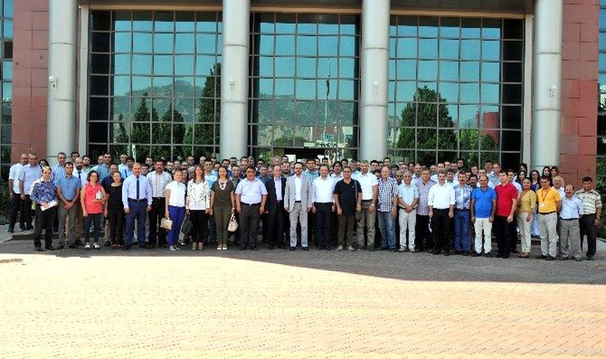 Adü Ailesi Bayram Coşkusunu Erken Yaşadı