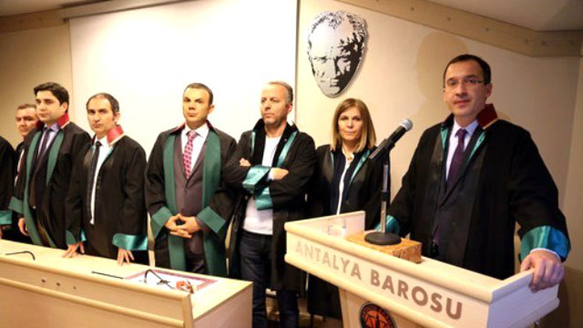 Antalya Barosu\'ndan Fetö Operasyonu Açıklaması