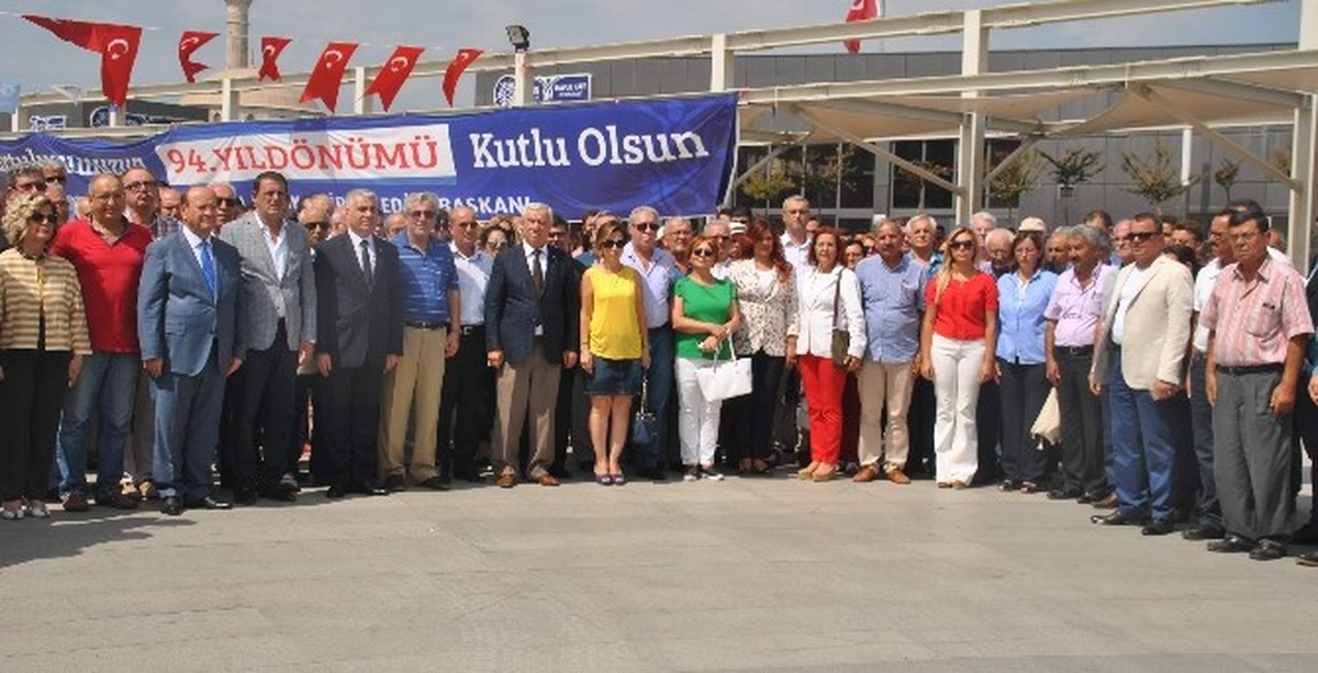 Aydın\'da CHP\'nin 93. Kuruluş Yıl Dönümü Kutlandı