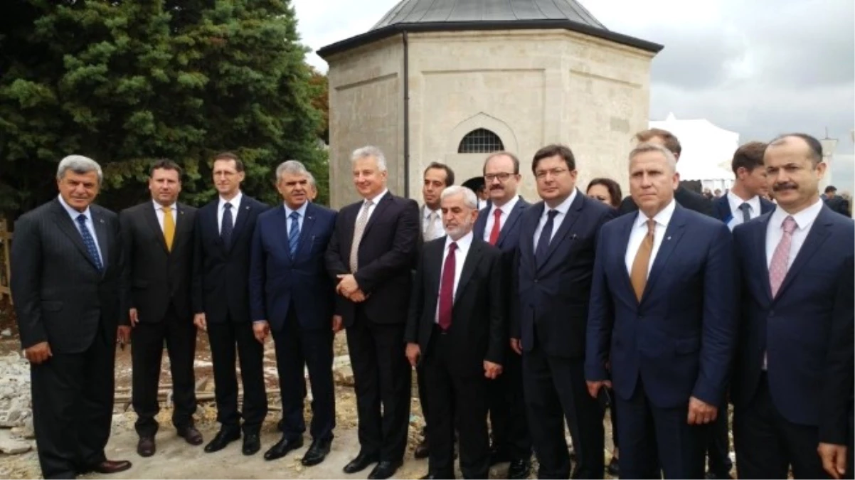 Başkan Karaosmanoğlu, Macaristan ve Romanya\'da Resmi Temaslarda Bulundu