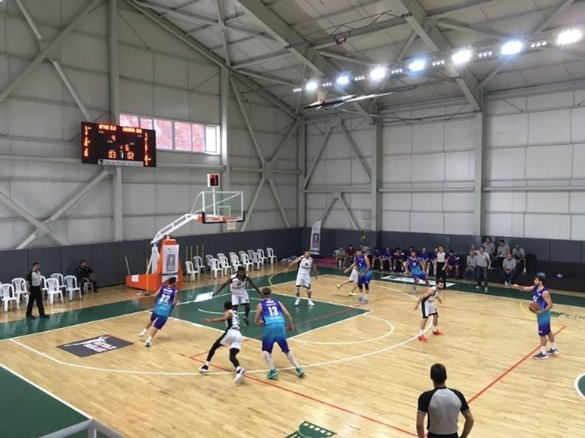 Büyükşehir Basket Rahat Kazandı