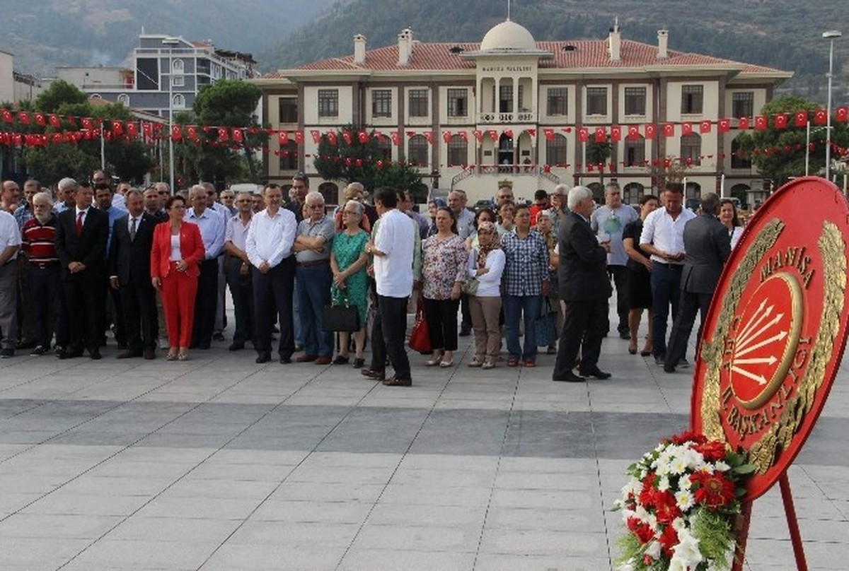 CHP\'den Kuruluş Yıldönümü Töreni