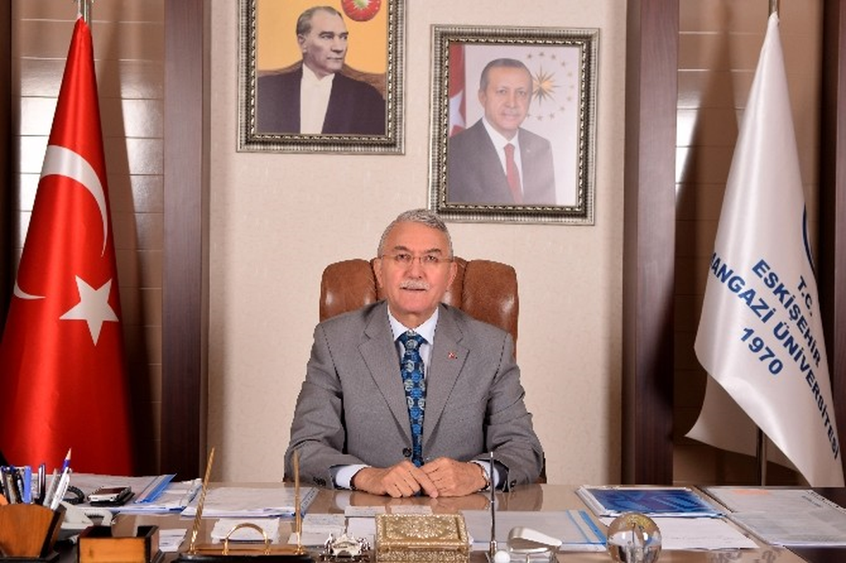 Esogü Rektörü Prof. Dr. Hasan Gönen,\'in Kurban Bayramı Mesajı,