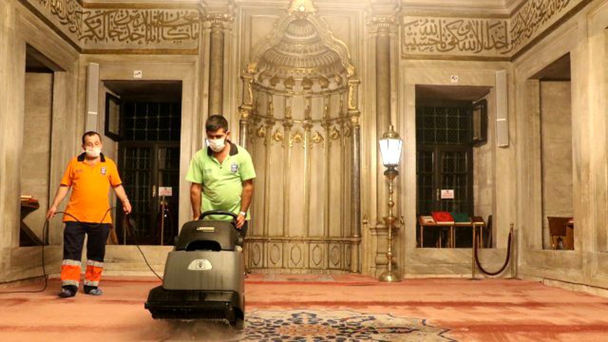 Eyüp Sultan, Bayrama Hazırlanıyor