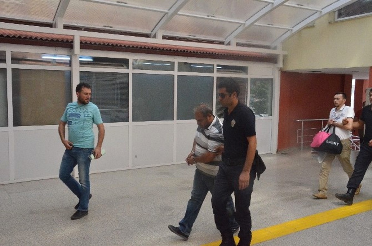 Fetö/pdy Soruşturmasında 13 Zanlı Daha Adliyeye Çıkarıldı