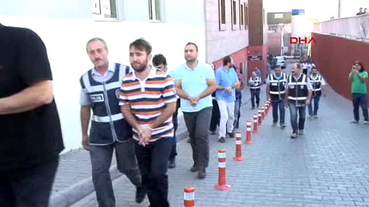 Kayseri\'de Fetö Soruşturmasında 61 Öğretmen Adliyede (2)