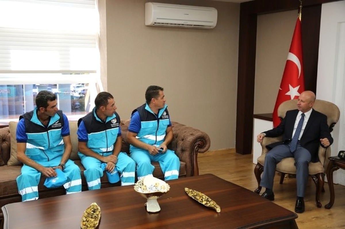 Kocasinan\'a Gelen Teşekkür Mesajı İşçilere Ödül Getirdi