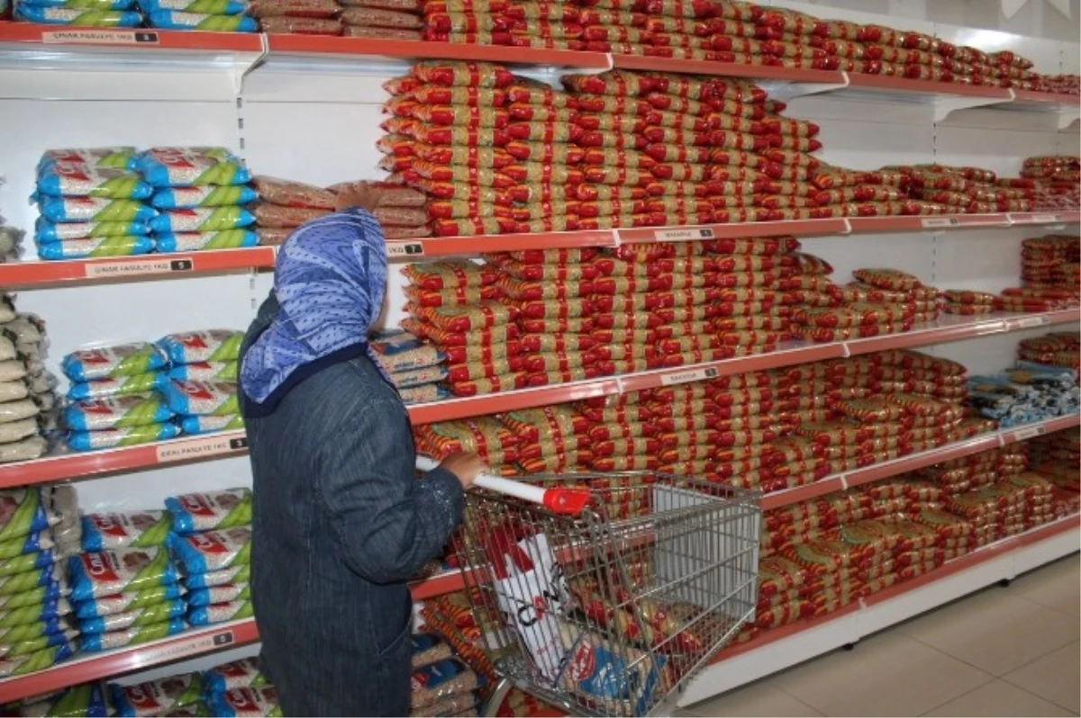 Niğde Belediyesi Gönül Kapısı Çifte Bayram Yaşattı