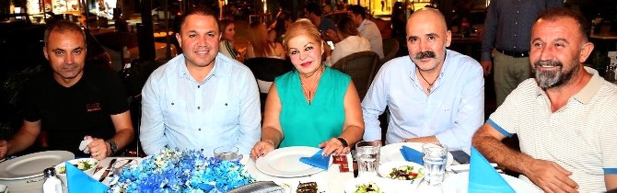Özülkü\'den Adana Demirspor\'a Yemek