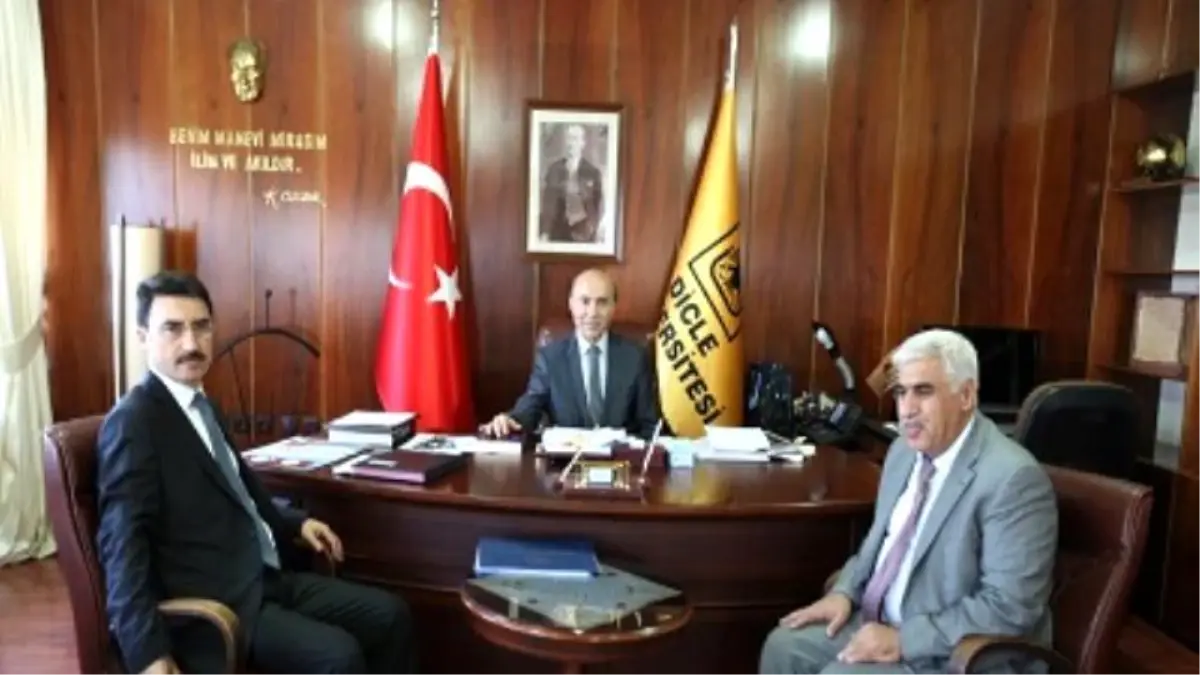 Rektör Gül'e Ziyaretler Sürüyor
