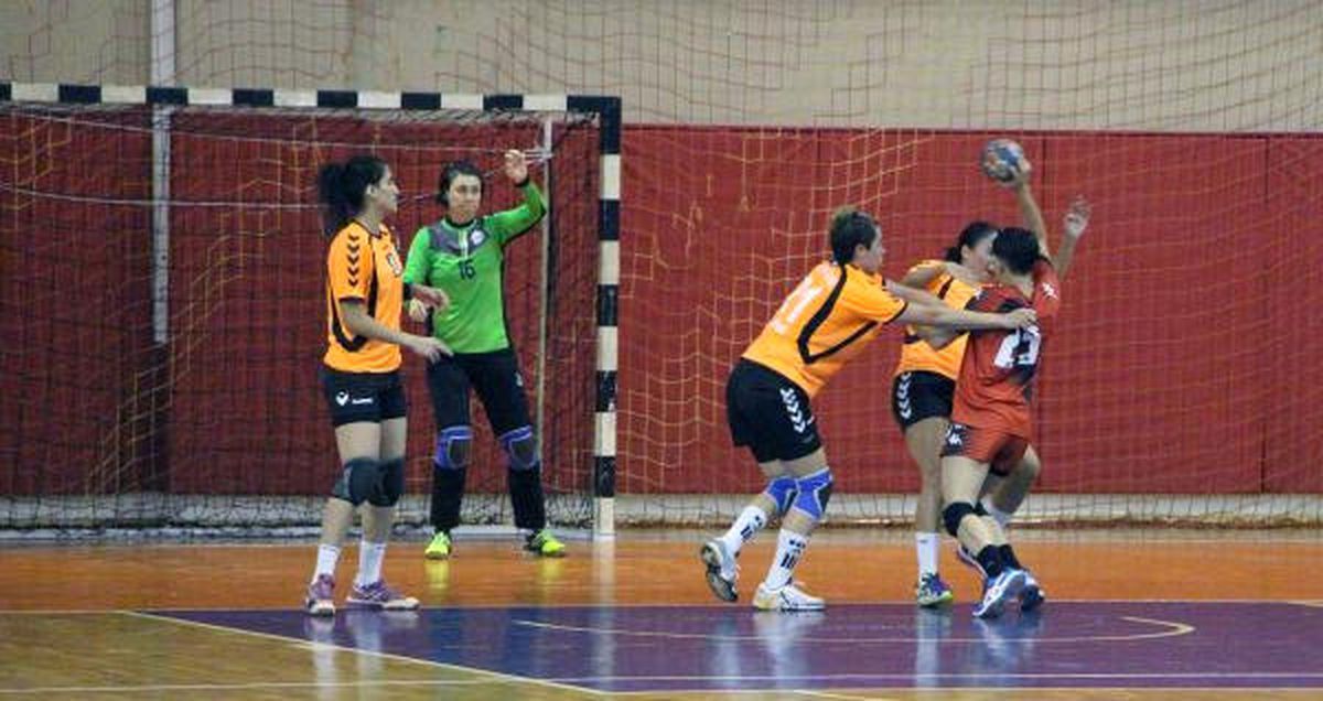 Samsun Gençlikspor Hentbolde Aksaray Belediyesi\'ne Mağlup: 25-33