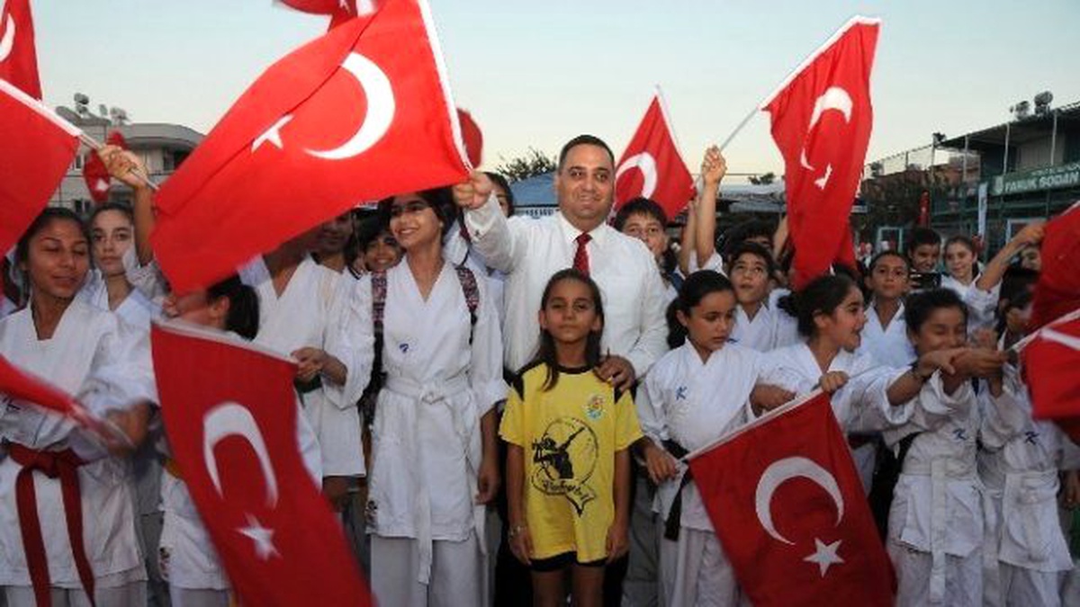 Tarsus Belediyesi Yaz Spor Okulu"Nda Sertifika Töreni