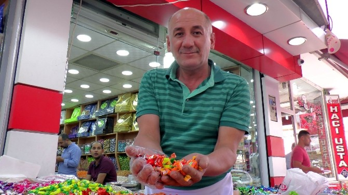 Uzun Bayram Tatili Gaziantep\'teki Şeker Satıcılarını Vurdu
