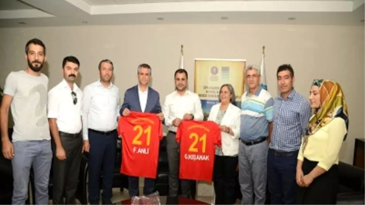 Amedspor\'dan Eş Başkanlara Ziyaret