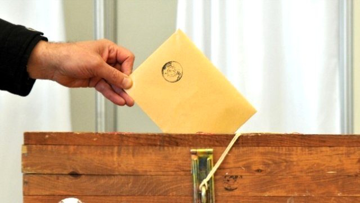Azerbaycan Referanduma Hazırlanıyor
