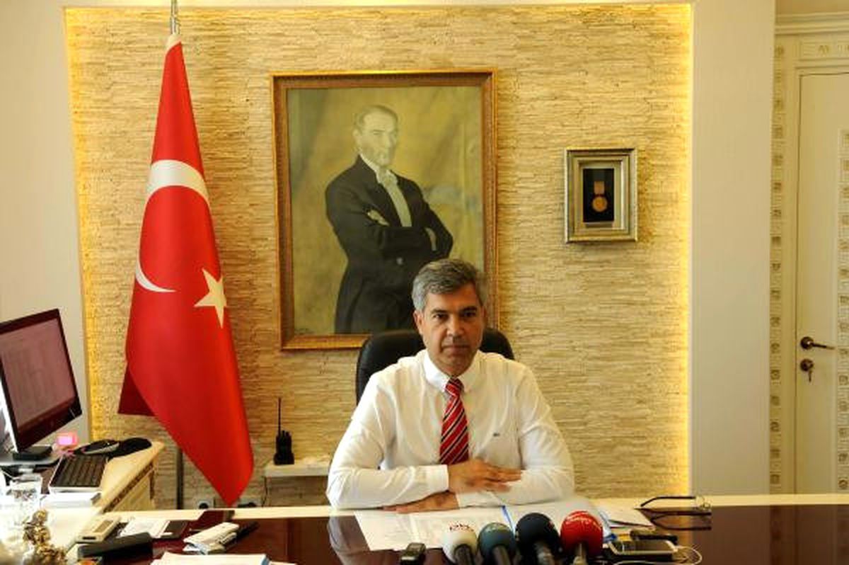 Çanakkale\'de Vali Değişikliği