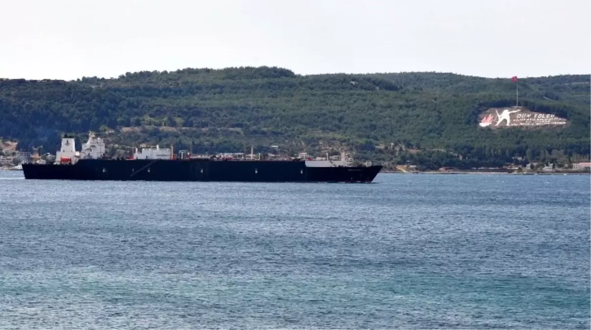 Doğalgaz Tankeri Boğazdan Geçti