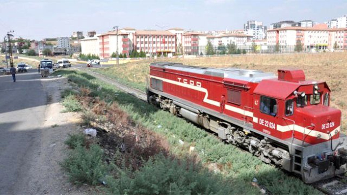 Manisa\'da Trenin Çarptığı Kadın Öldü