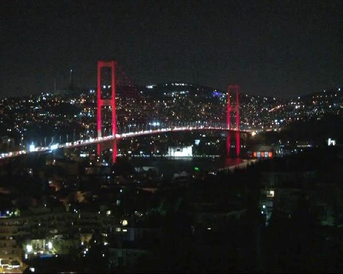 Otoyol ve Köprülerden Ücretsiz Geçişler Başladı
