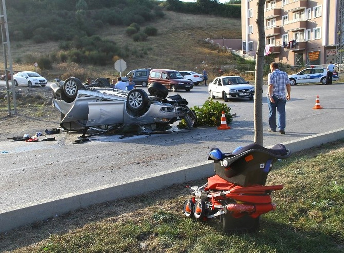 Samsun\'da Otomobil Takla Attı: 1 Yaralı