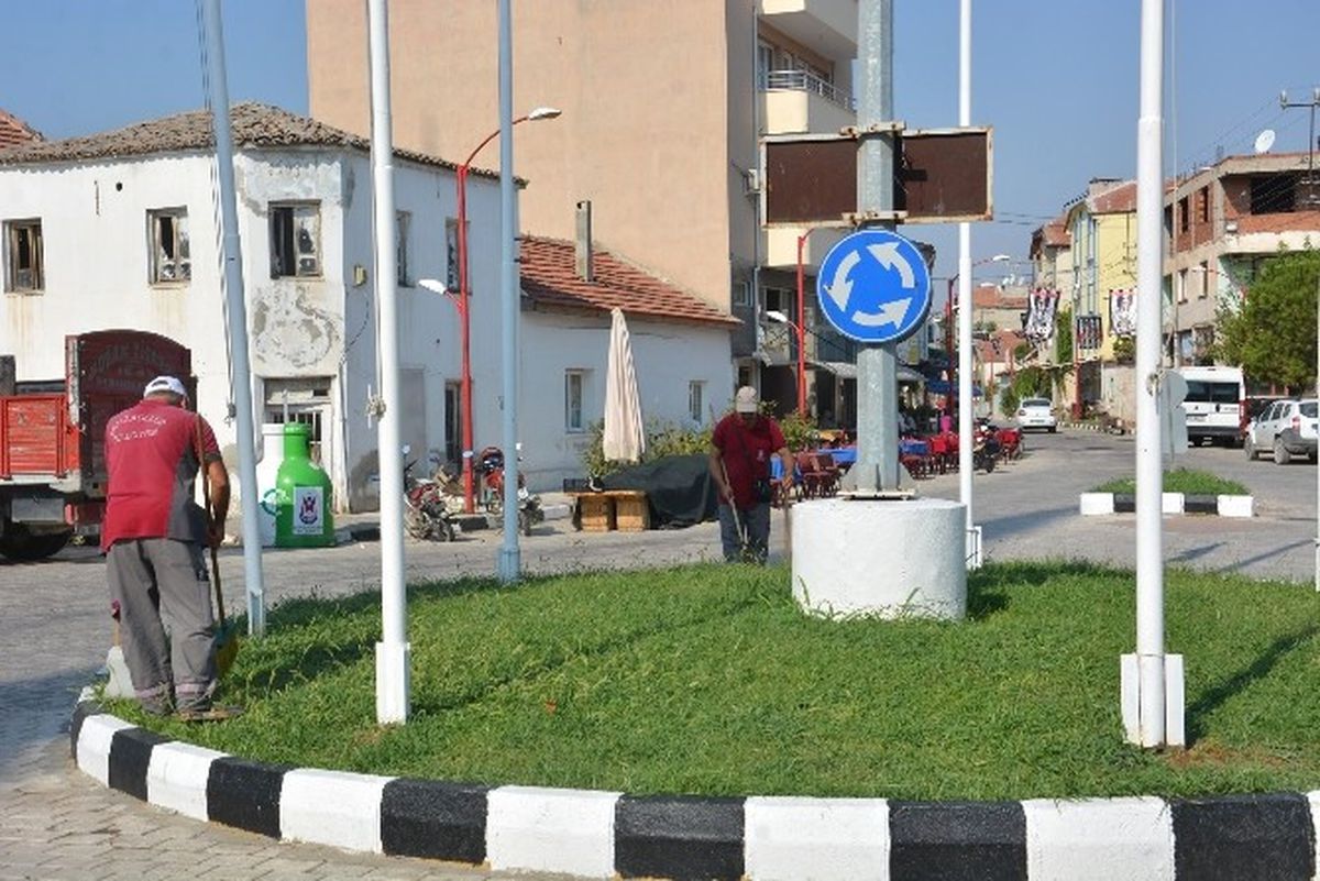 Şehzadeler\'de Bayram Temizliği