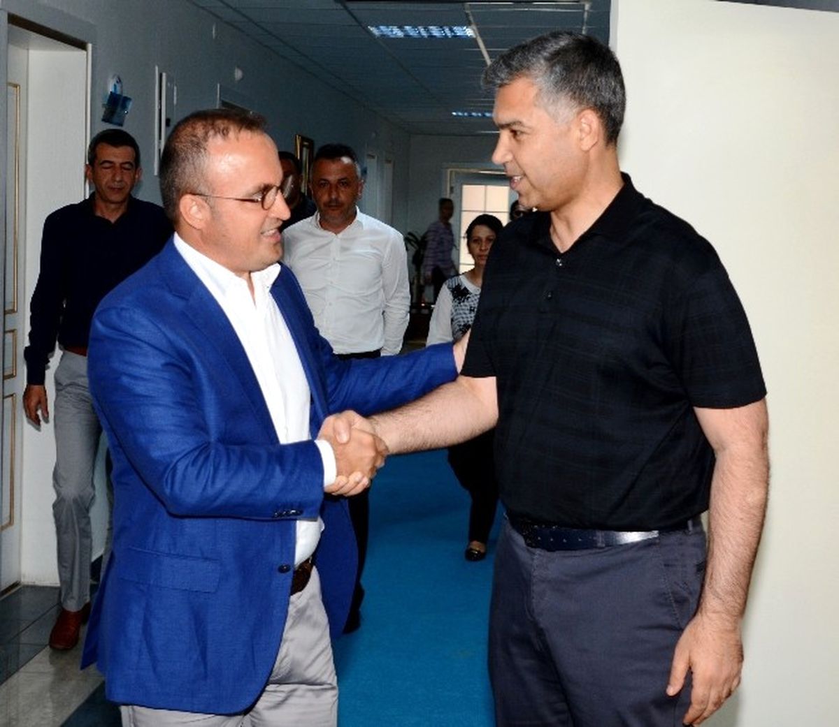 Turan\'dan Vali Erkal\'a Veda Ziyareti