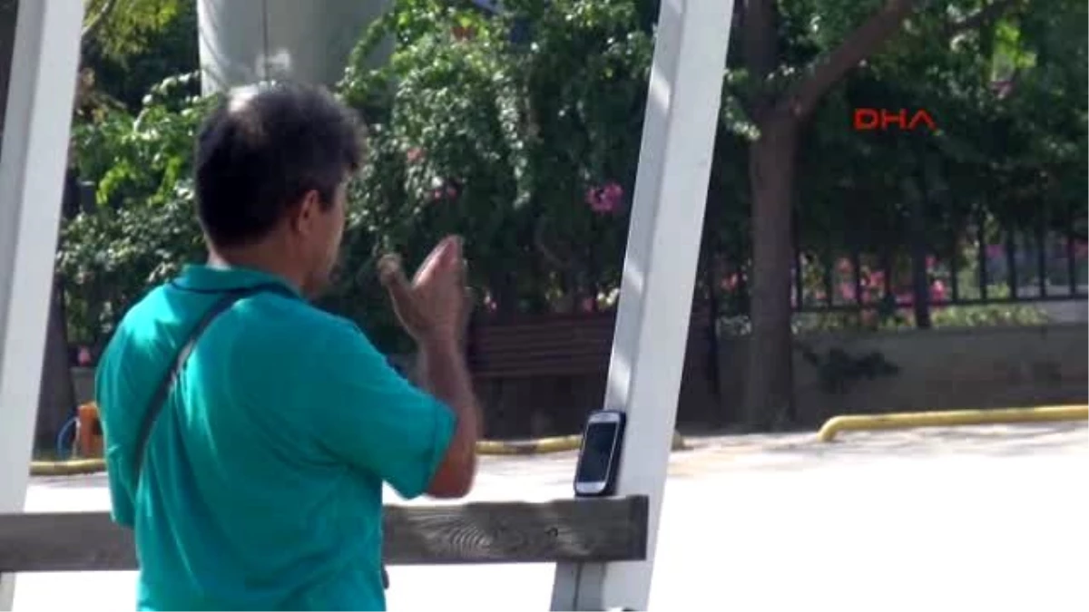 Antalya - Kazayı, Telefonda İşaret Diliyle Anlattı