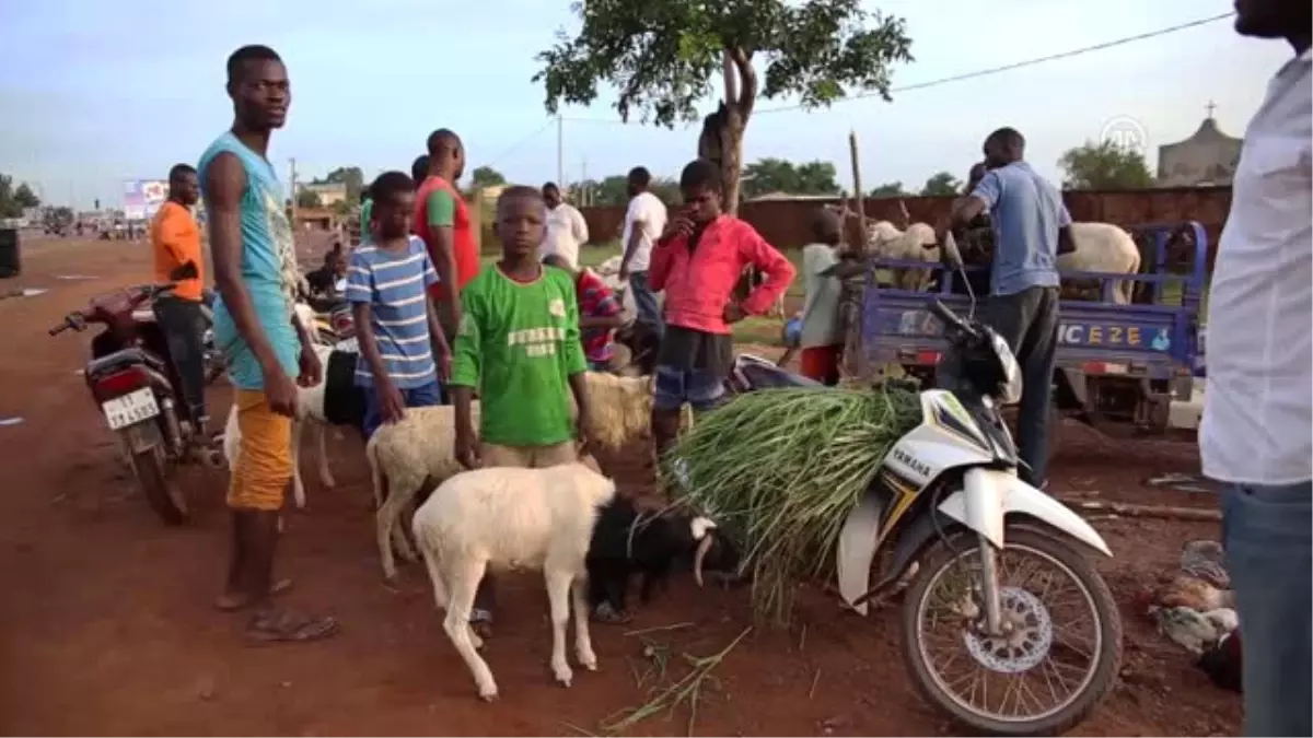 Burkina Faso\'da Kurban Bayramı Hazırlıkları