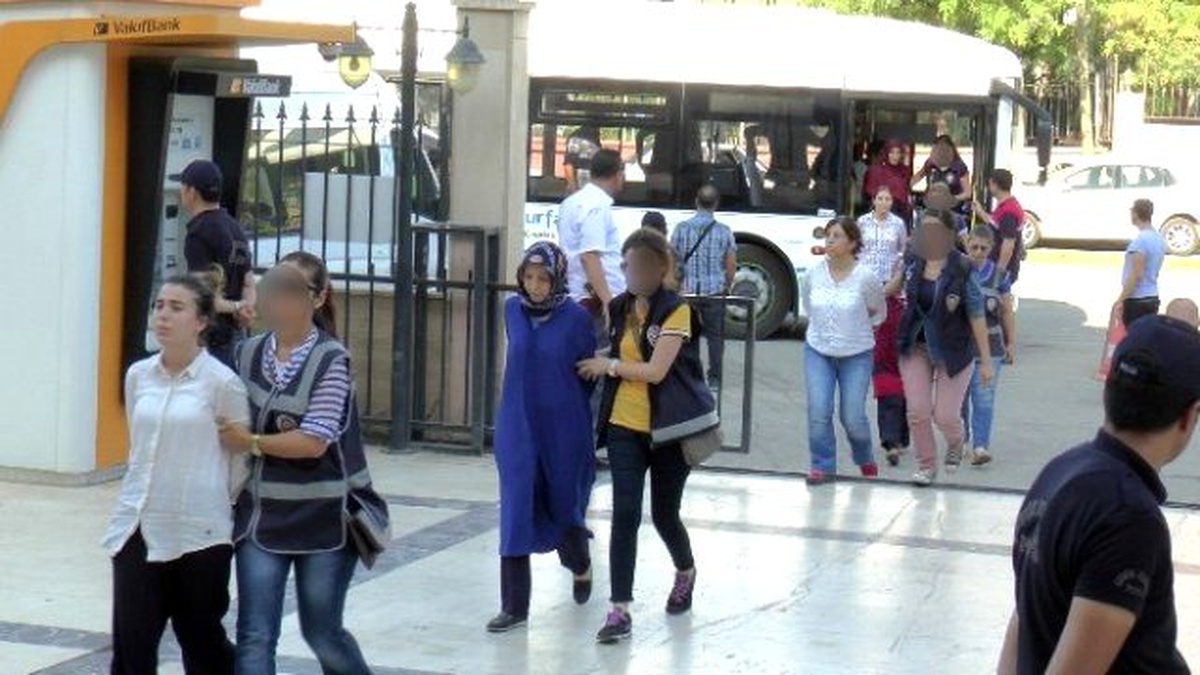 Şanlıurfa\'da Fetö\'den Dolayı Tutuklu Sayısı 719\'a Çıktı