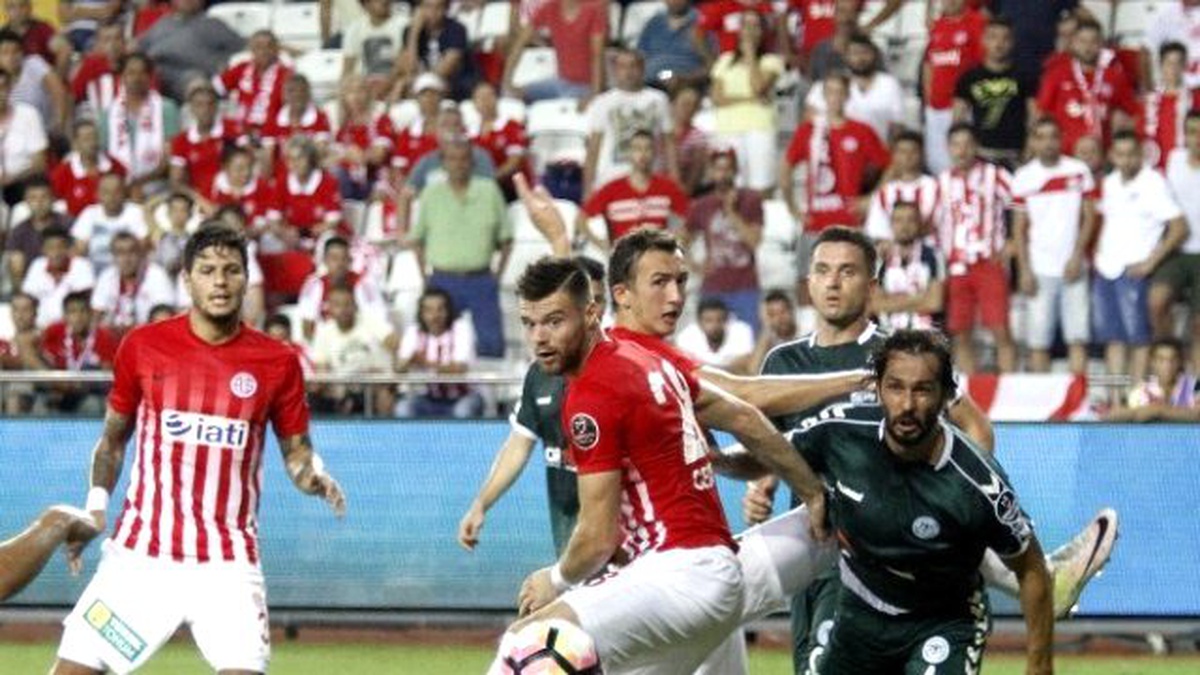 Futbol: Spor Toto Süper Lig