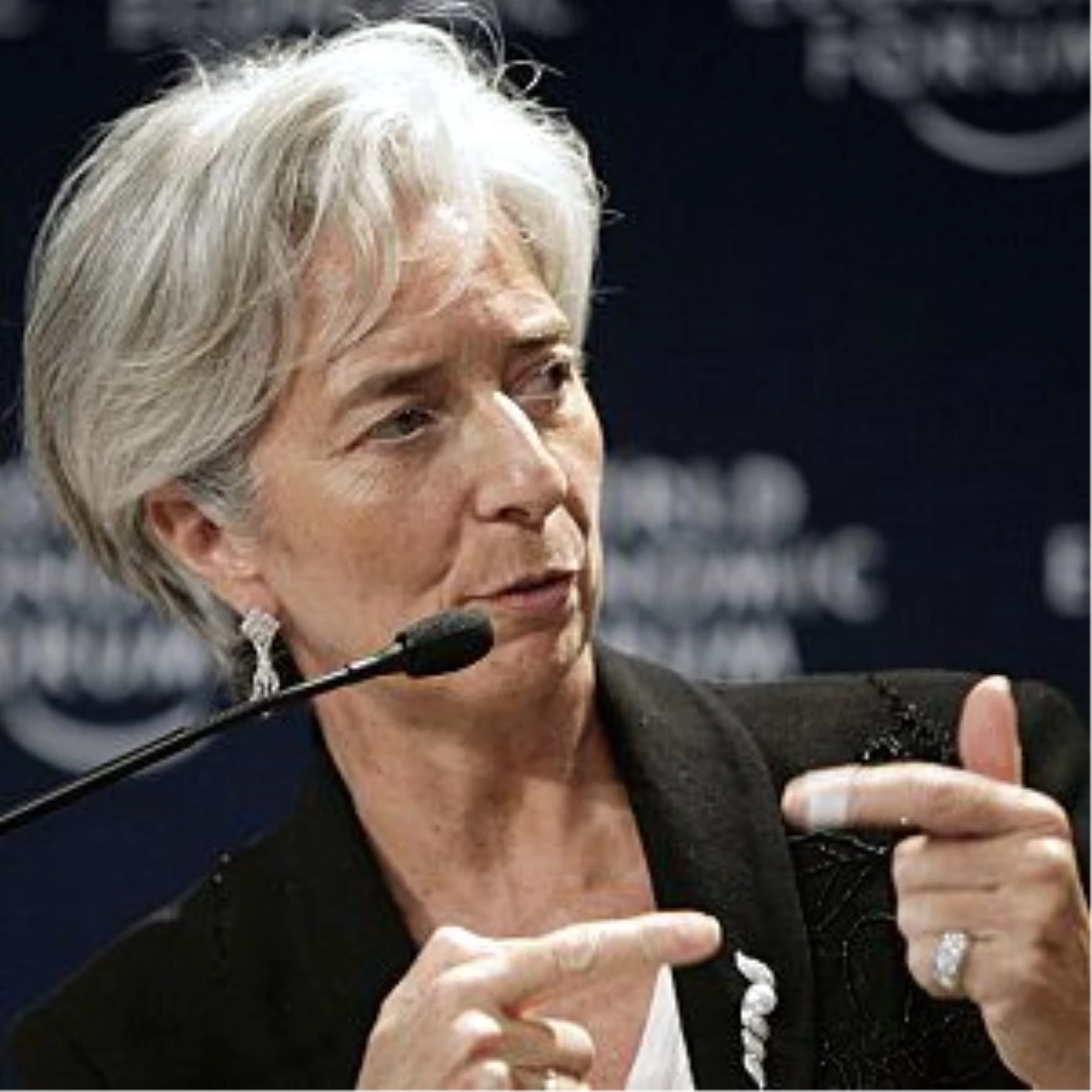 IMF Başkanı Lagarde, Fransa\'da Yargılanacak