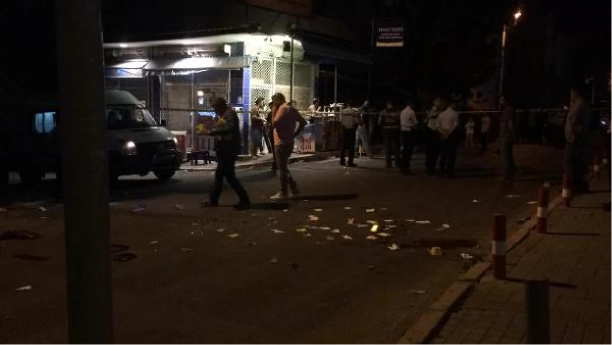 İzmir\'de İki Grup Arasında Silahlı Kavga: 1 Ölü