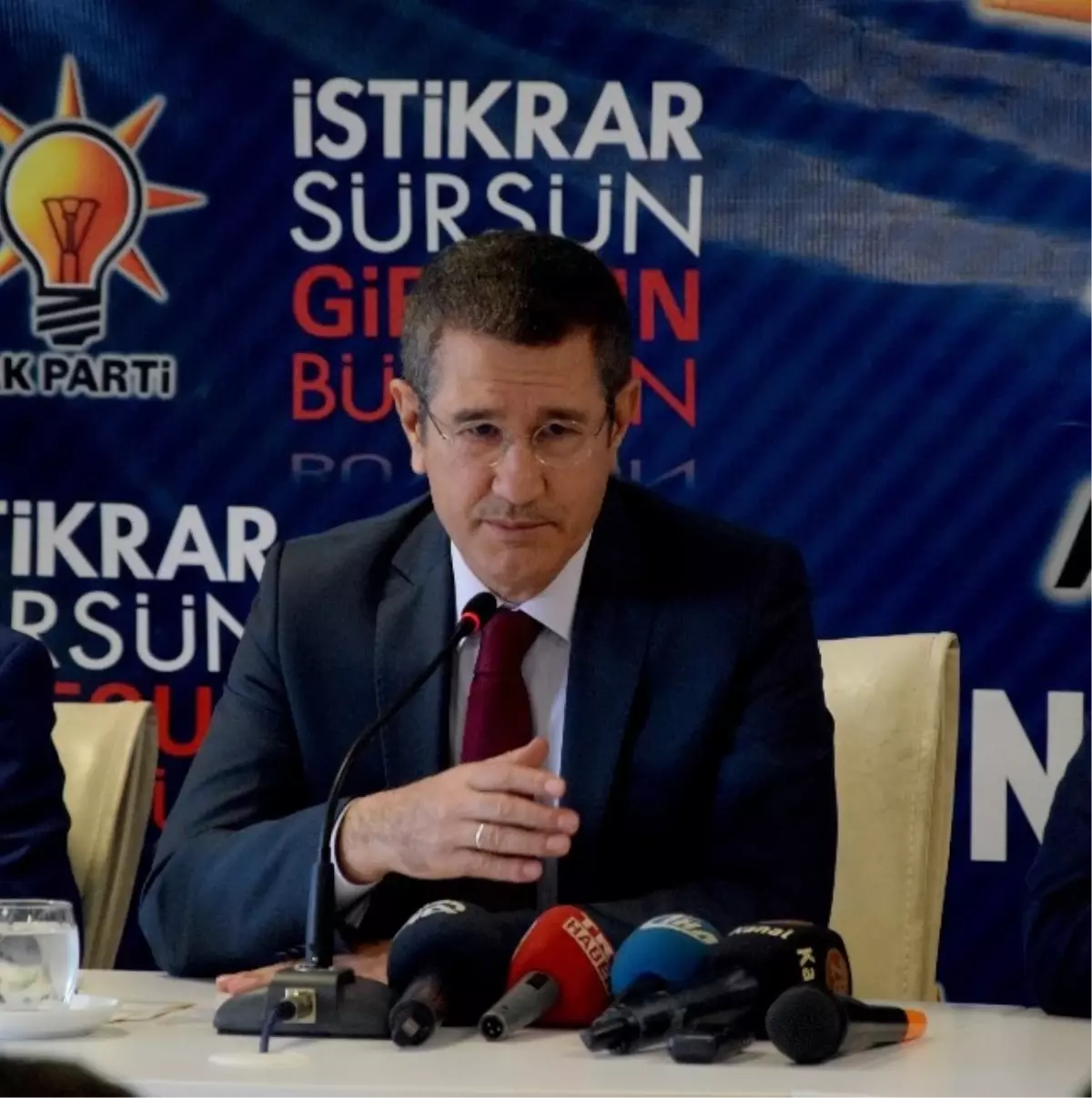 Başbakan Yardımcısı Açıkladı: Atılan Memurlara Geri Dönme İmkanı