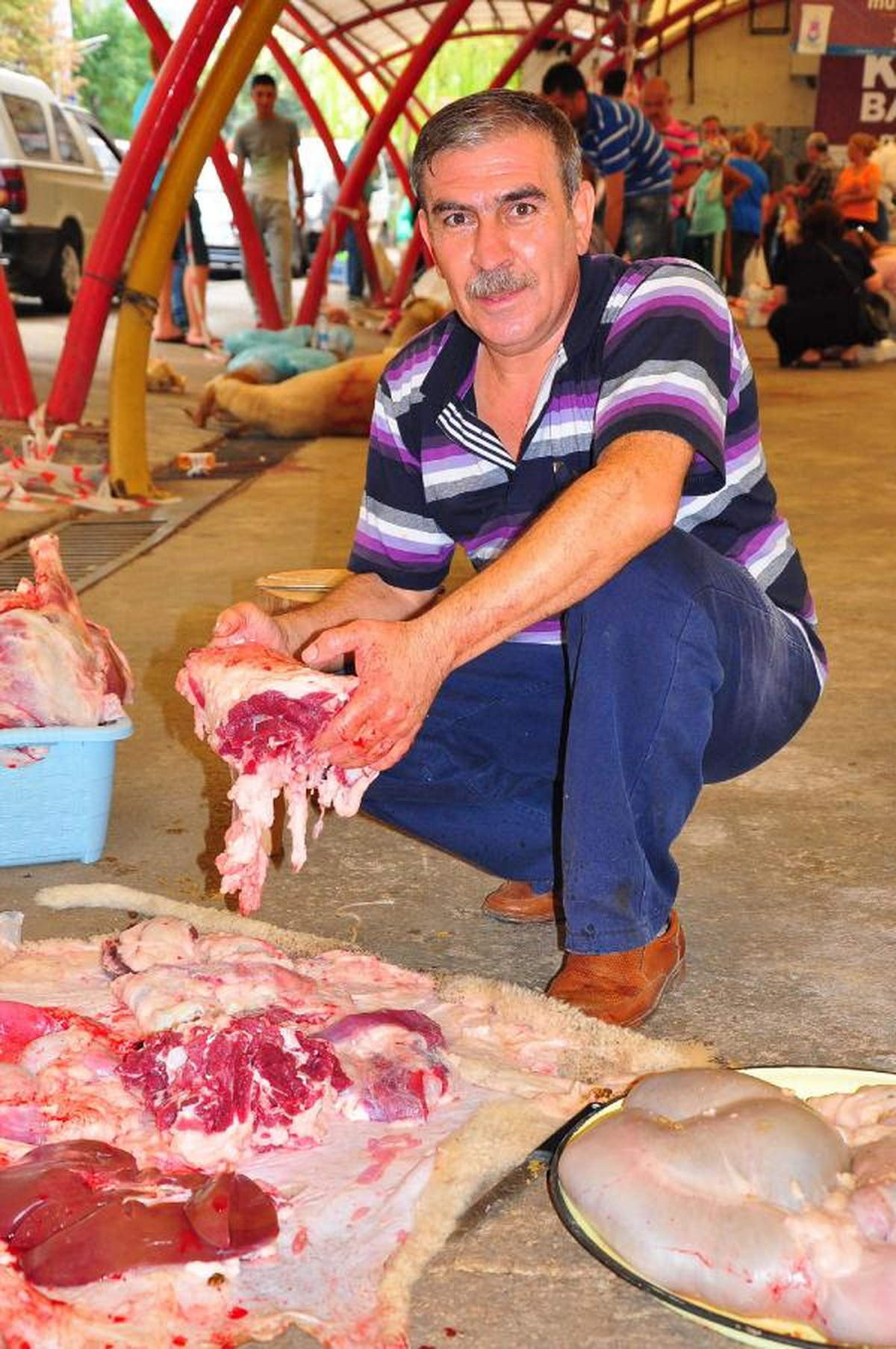 Manisa\'da Kurban Manzaraları