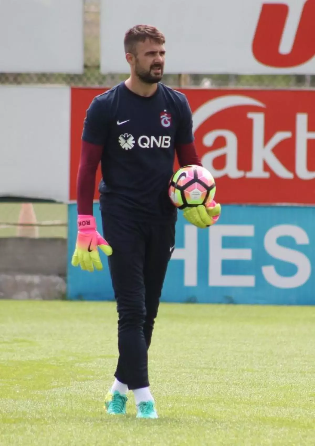 Trabzonspor Kaptanı Onur: Ayağa Kalkacağız